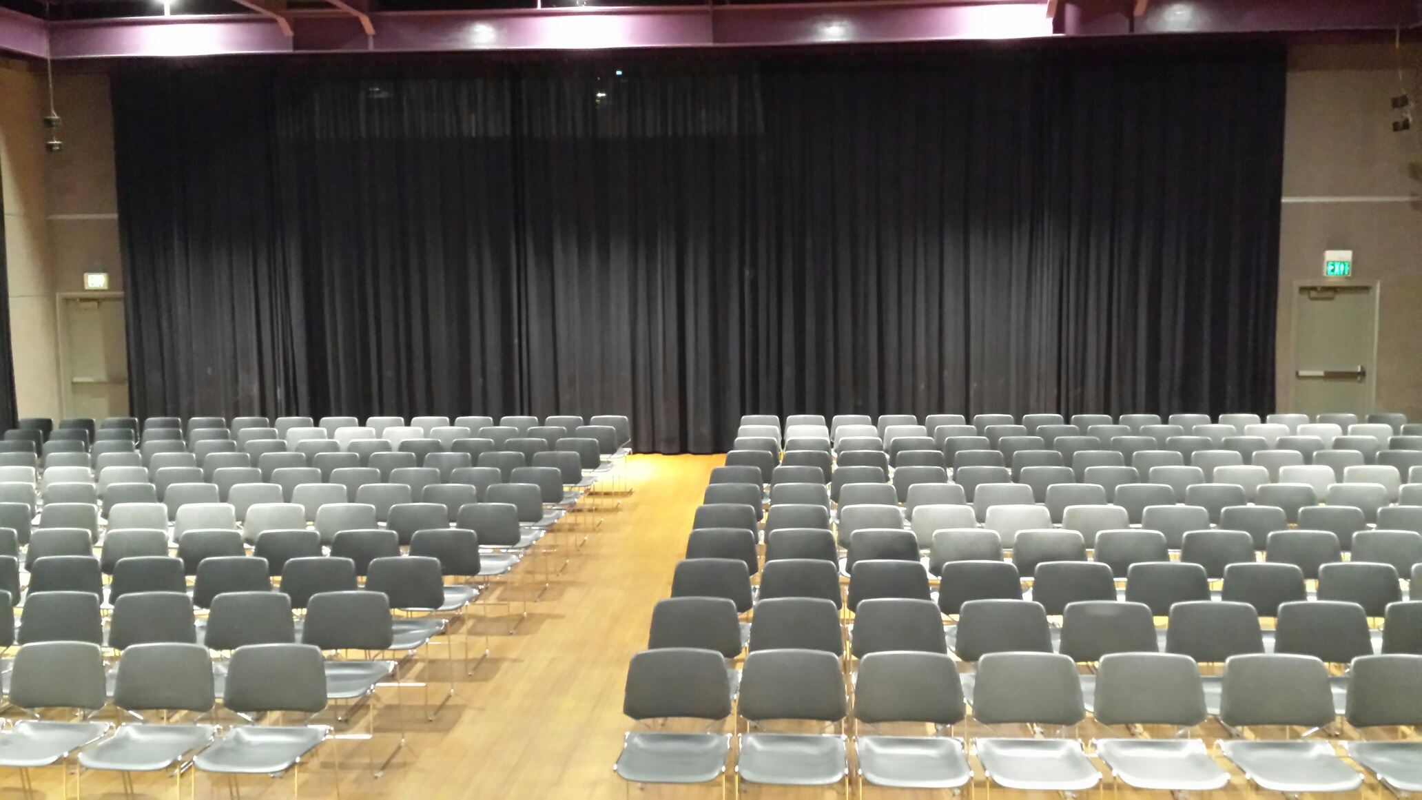 Arbor Theatre Theatre Style